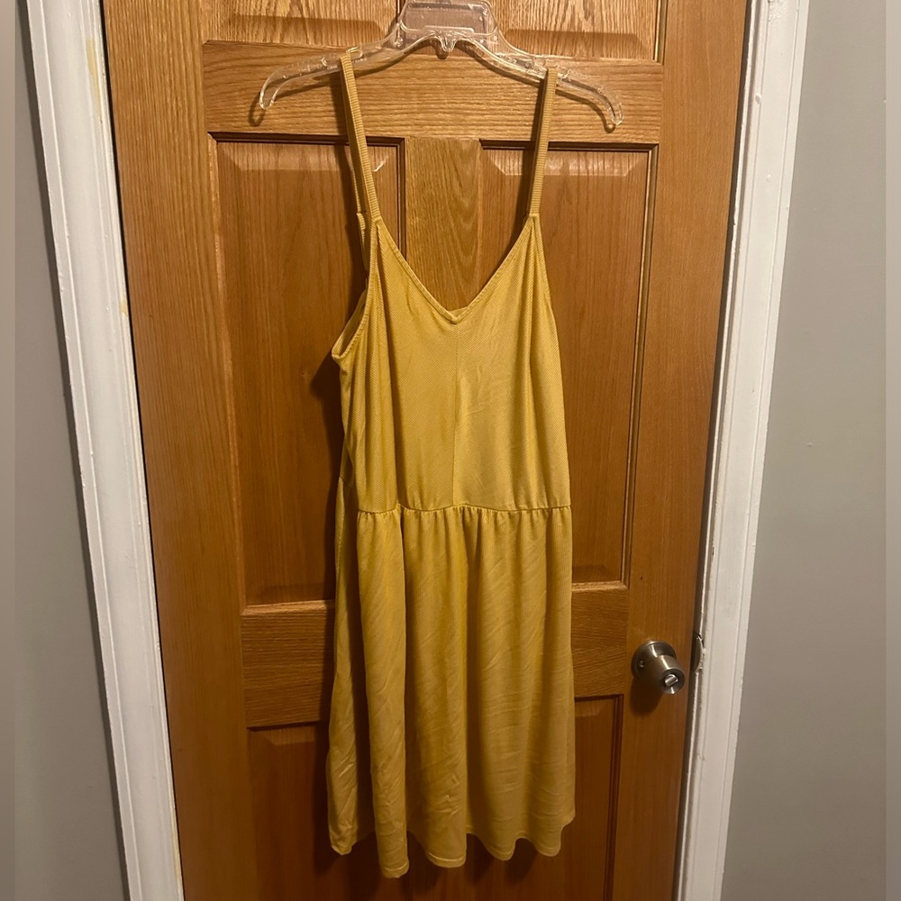 Universal threads yellow sun dress